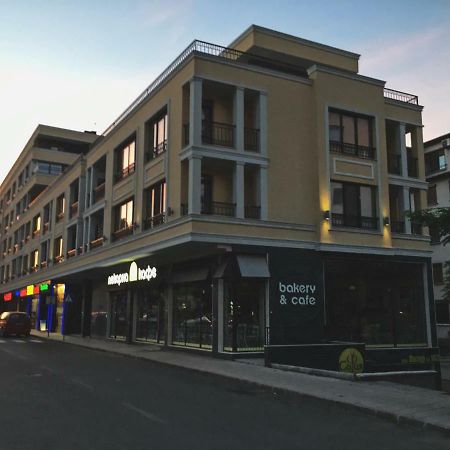 Azzurro Apartment - Ideal For Your Seaside Escape In Burgas Exterior foto